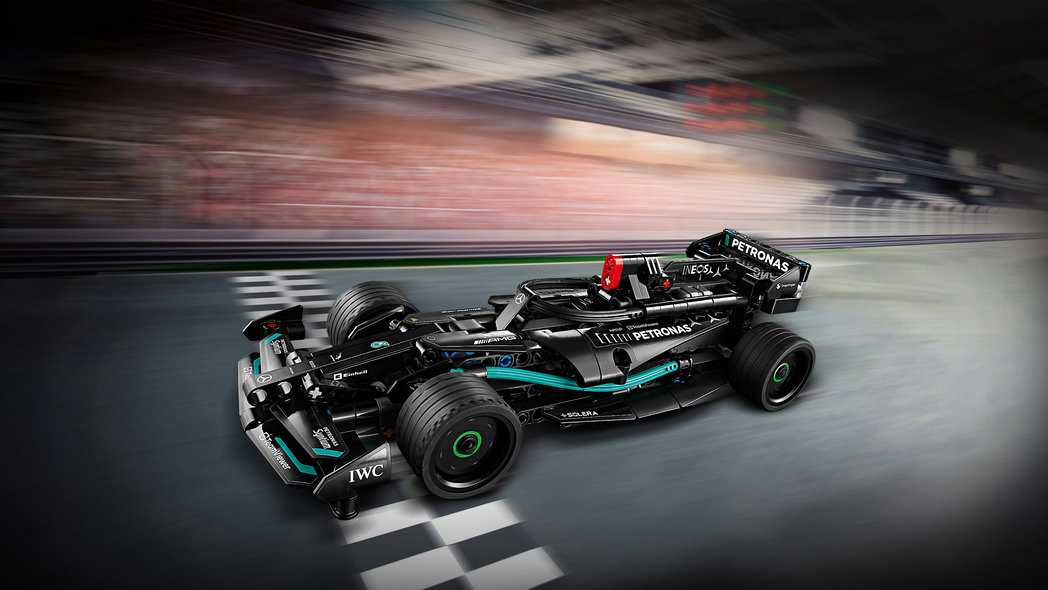 Mercedes-amg f1 w14 e performance pull-b - Bild 7