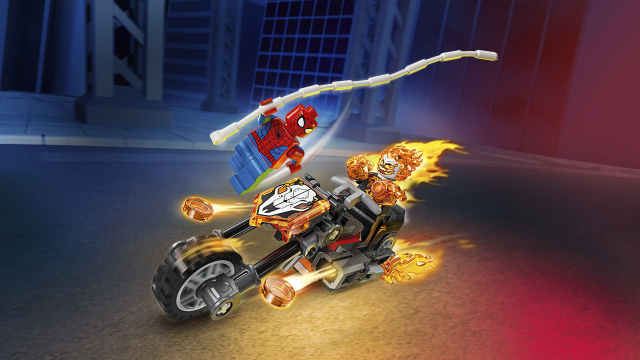 Spider-man mot ghost rider på motorcykel - Bild 2